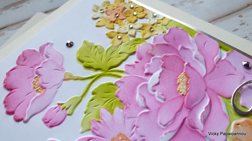 Matching stencil and embossing folder Altenew Lush Garden kit Clips